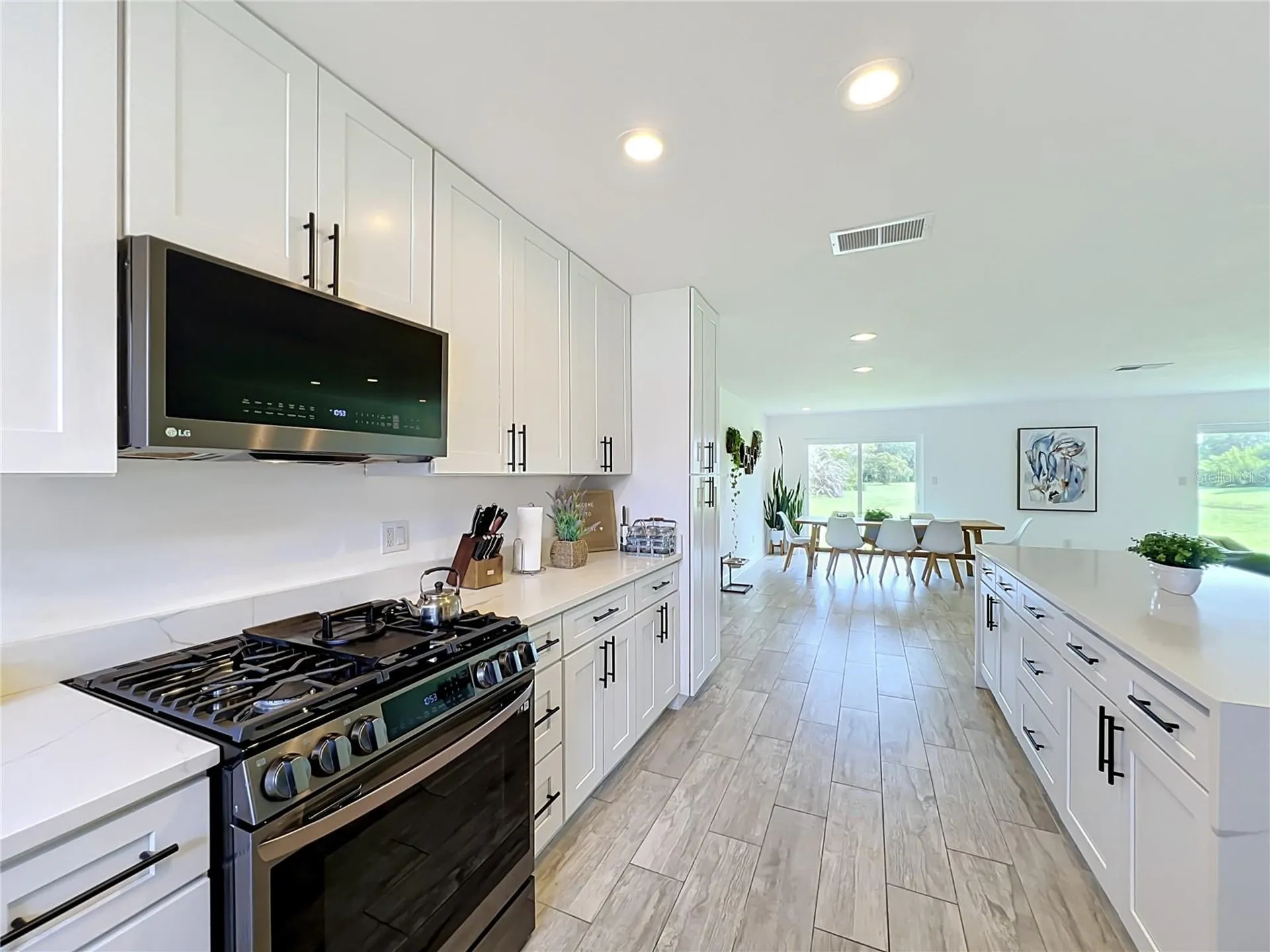 5501 Memorial Drive Orlando FL 32821
