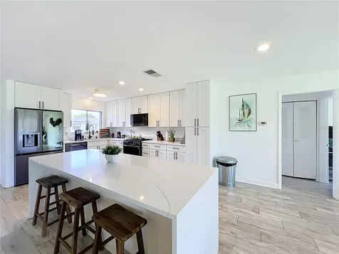 5501 Memorial Drive Orlando FL 32821