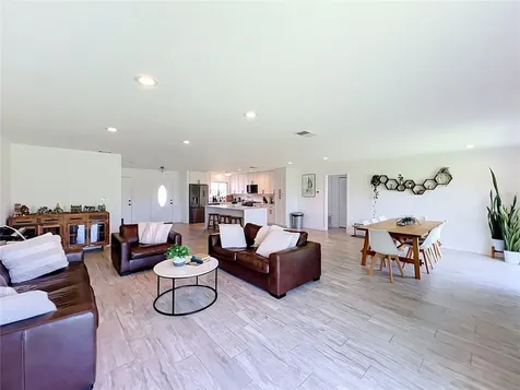 5501 Memorial Drive Orlando FL 32821