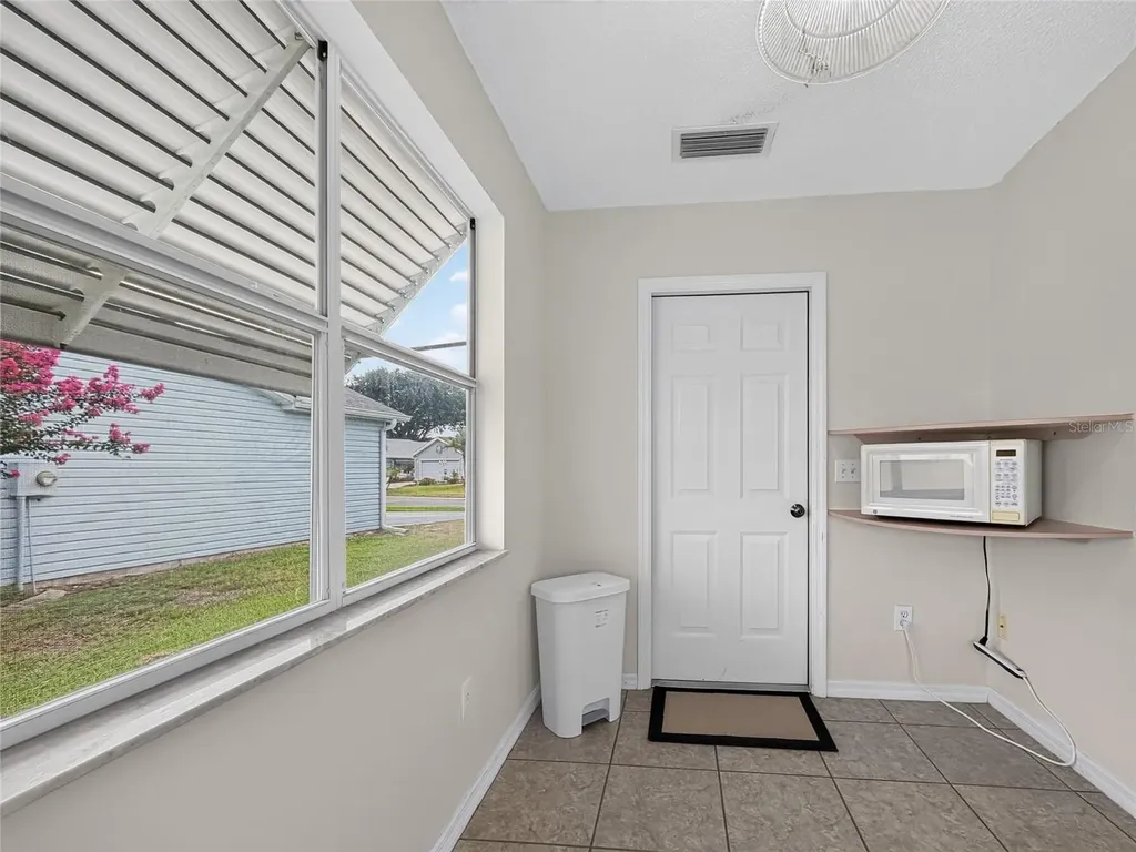 1222 Santos Place Lady Lake FL 32159