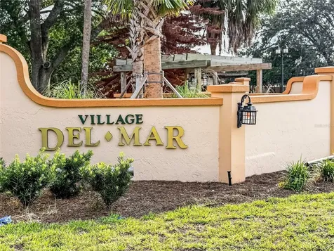 1222 Santos Place Lady Lake FL 32159