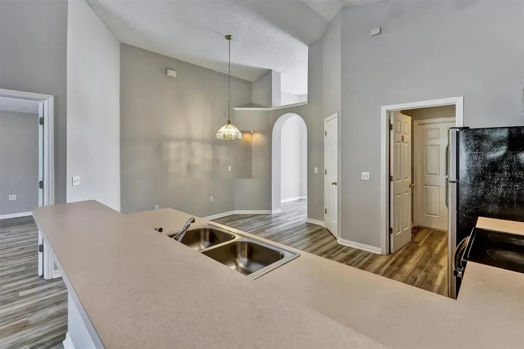 2802 Playing Otter Court Kissimmee FL 34747