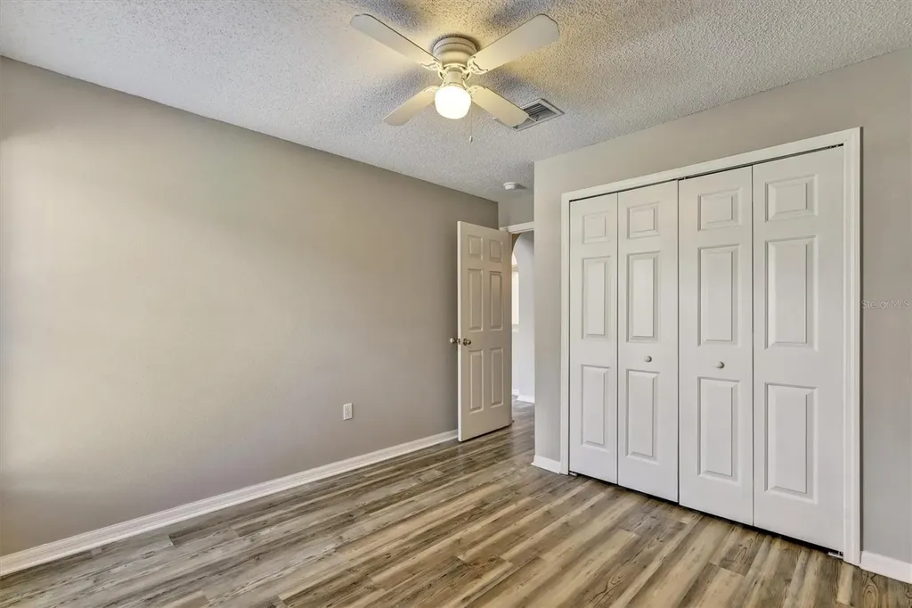 2802 Playing Otter Court Kissimmee FL 34747