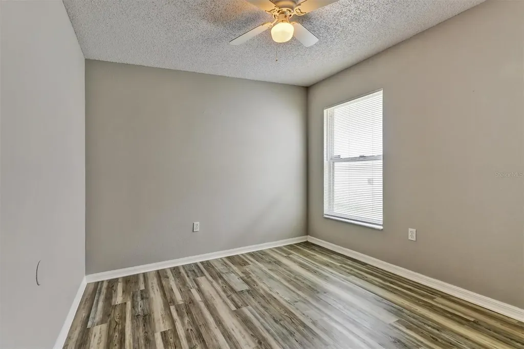 2802 Playing Otter Court Kissimmee FL 34747