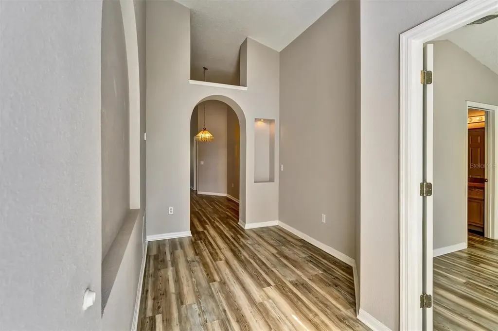 2802 Playing Otter Court Kissimmee FL 34747