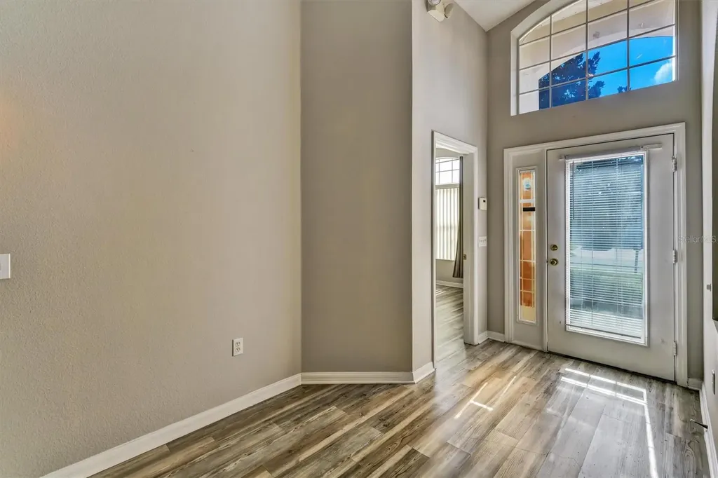 2802 Playing Otter Court Kissimmee FL 34747