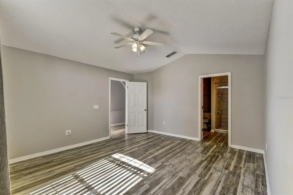 2802 Playing Otter Court Kissimmee FL 34747