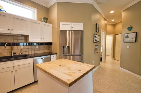 221 Rio Terra Venice FL 34285