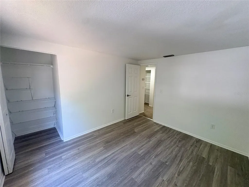 305 57th Avenue Drive E Bradenton FL 34203