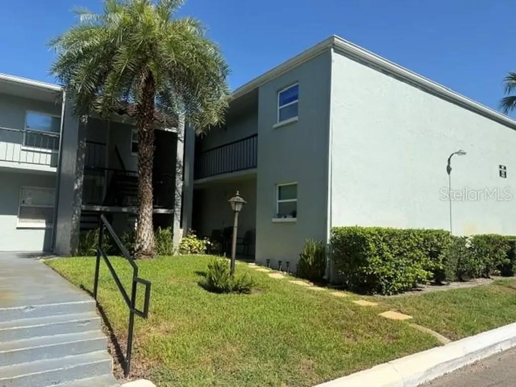14413 Americana Circle Tampa FL 33613