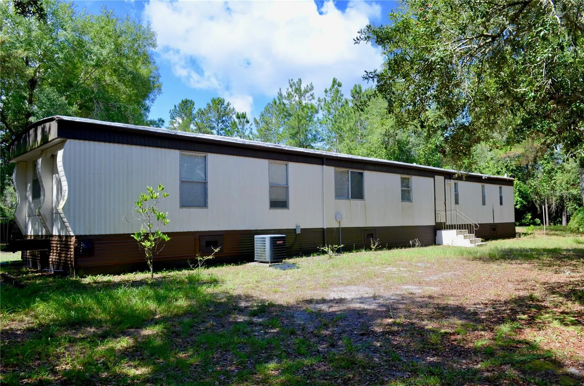33135 Forest Ridge Road Deland FL 32720