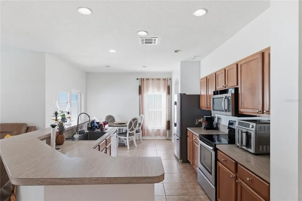 704 Parsons Pointe Street Seffner FL 33584