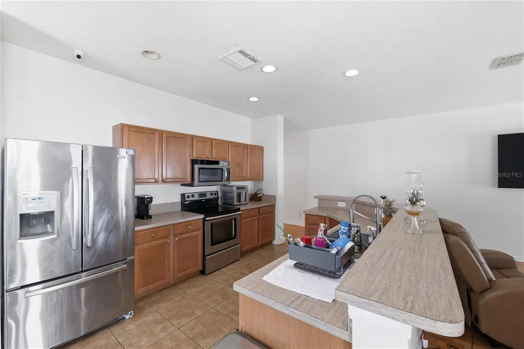 704 Parsons Pointe Street Seffner FL 33584