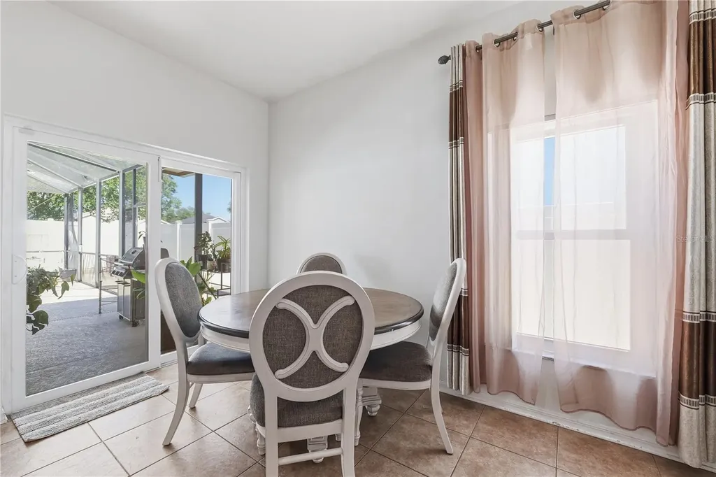 704 Parsons Pointe Street Seffner FL 33584