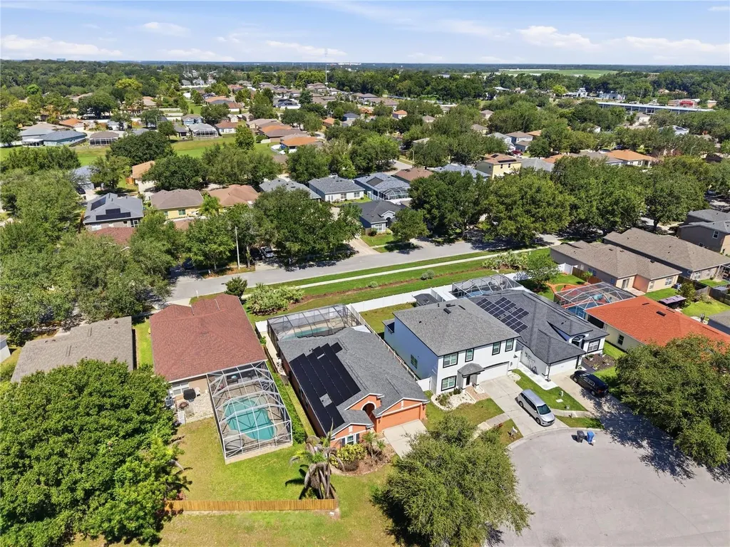 704 Parsons Pointe Street Seffner FL 33584