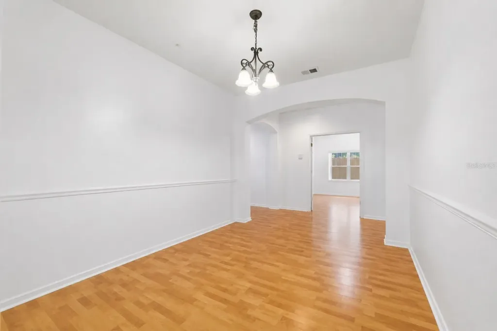704 Parsons Pointe Street Seffner FL 33584