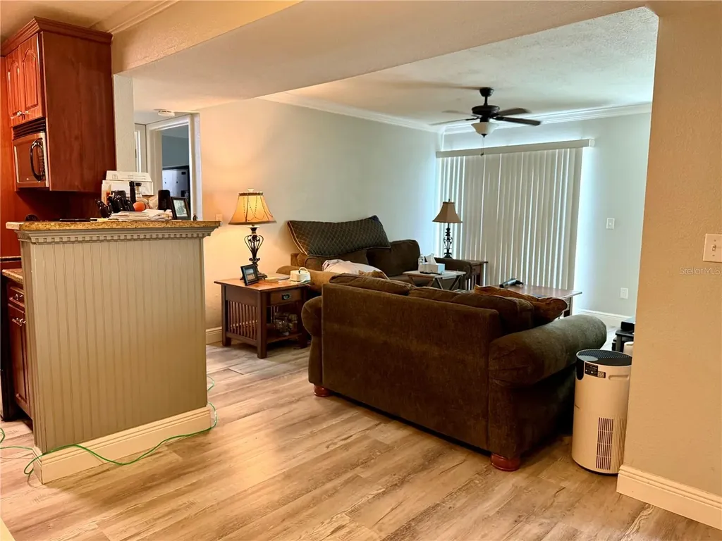 455 Alt 19 S Palm Harbor FL 34683