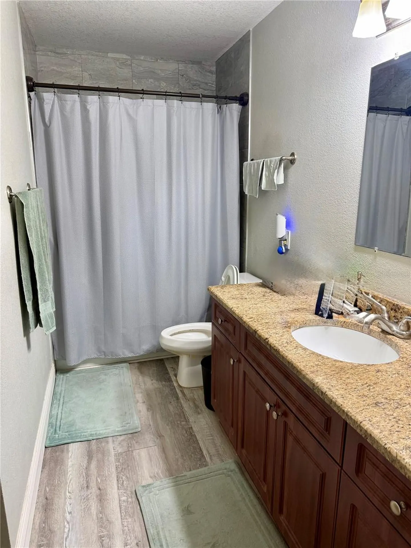 455 Alt 19 S Palm Harbor FL 34683