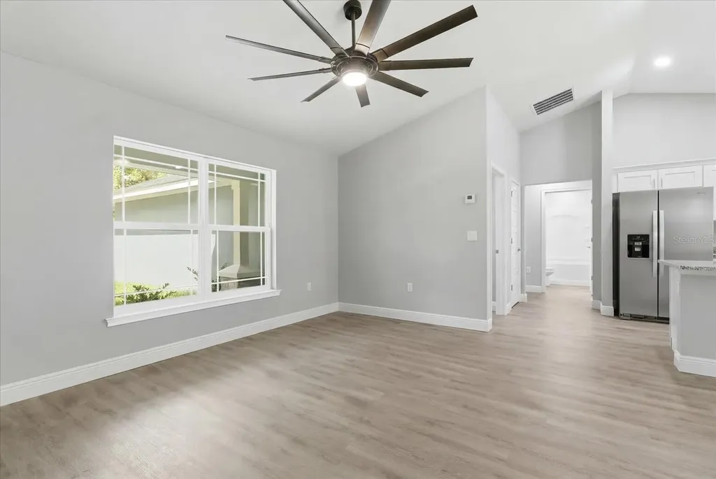 8727 N Spikes Way Dunnellon FL 34434