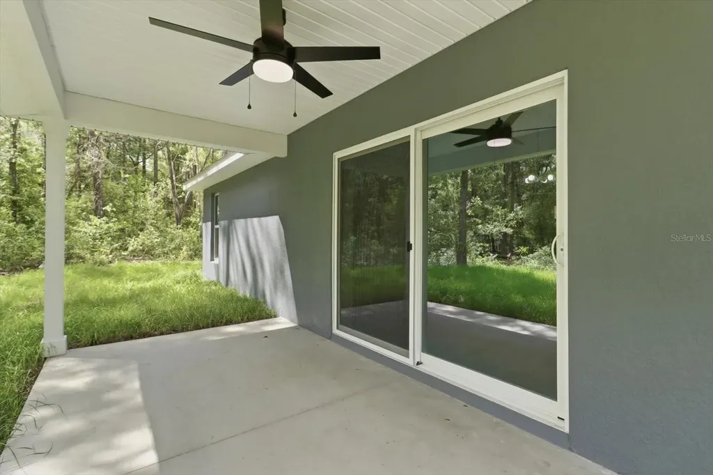 8727 N Spikes Way Dunnellon FL 34434