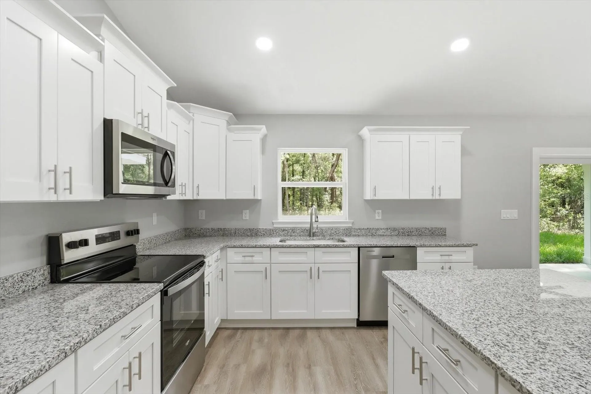8727 N Spikes Way Dunnellon FL 34434