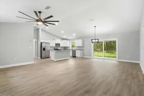 8727 N Spikes Way Dunnellon FL 34434