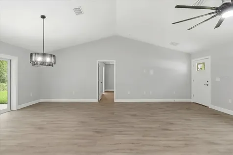 8727 N Spikes Way Dunnellon FL 34434