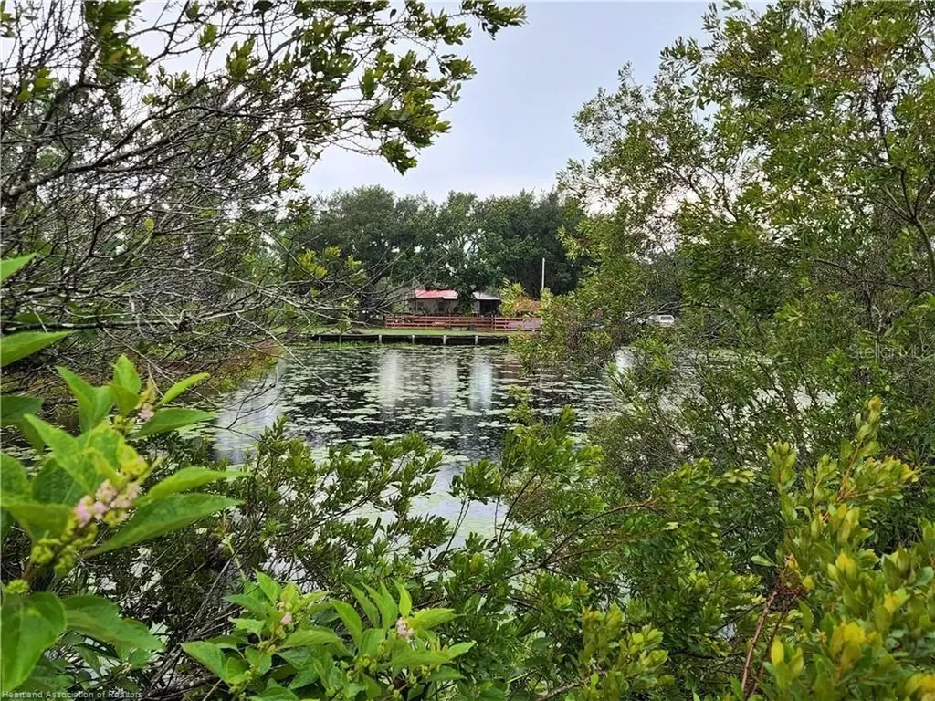 17470 County Road 731 Venus FL 33960
