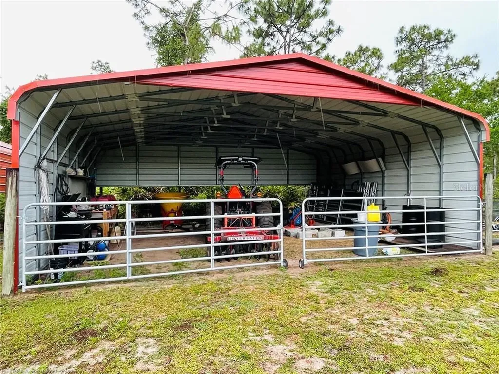 17470 County Road 731 Venus FL 33960