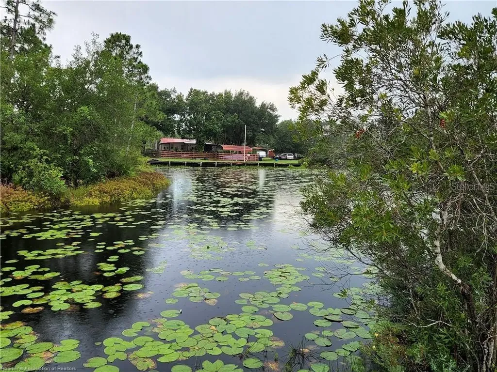 17470 County Road 731 Venus FL 33960