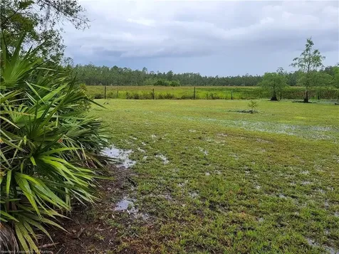 17470 County Road 731 Venus FL 33960
