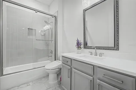 218 Hawk Talon Drive Lithia FL 33547