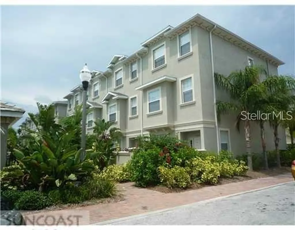 7125 102nd Lane Seminole FL 33772