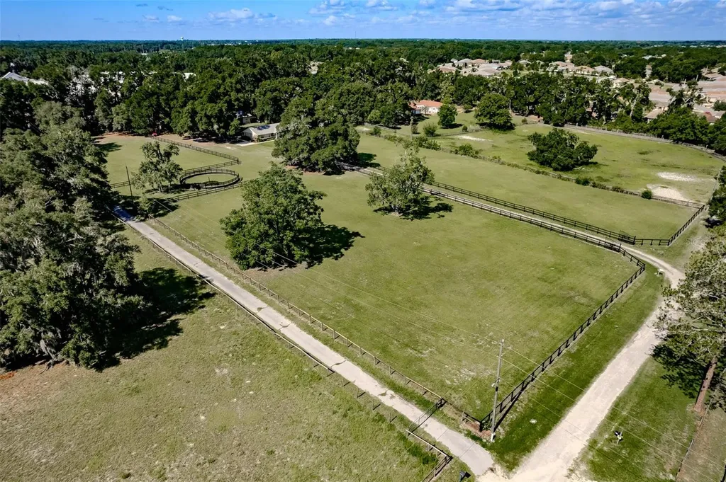 7660 SW 86 Lane Ocala FL 34476