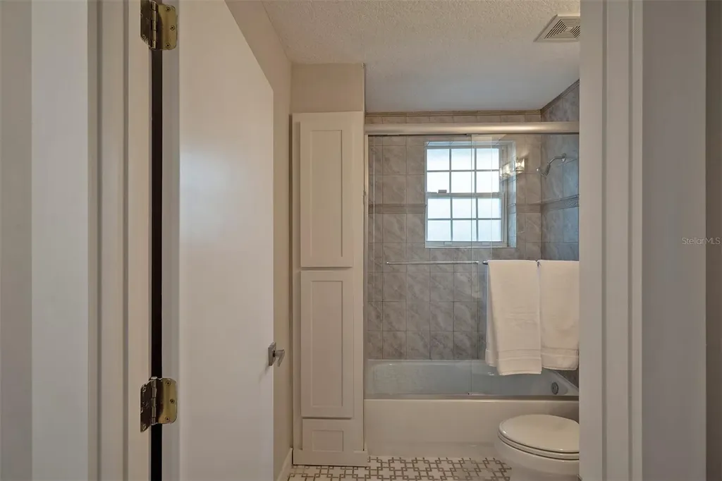 4122 Water Oak Lane Jacksonville FL 32210