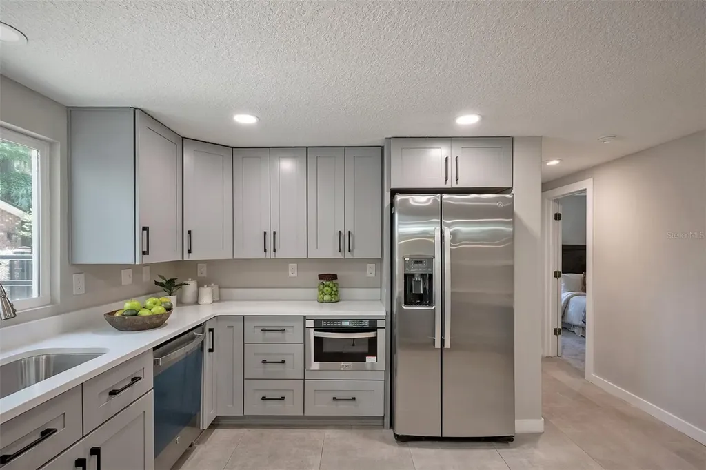 4122 Water Oak Lane Jacksonville FL 32210