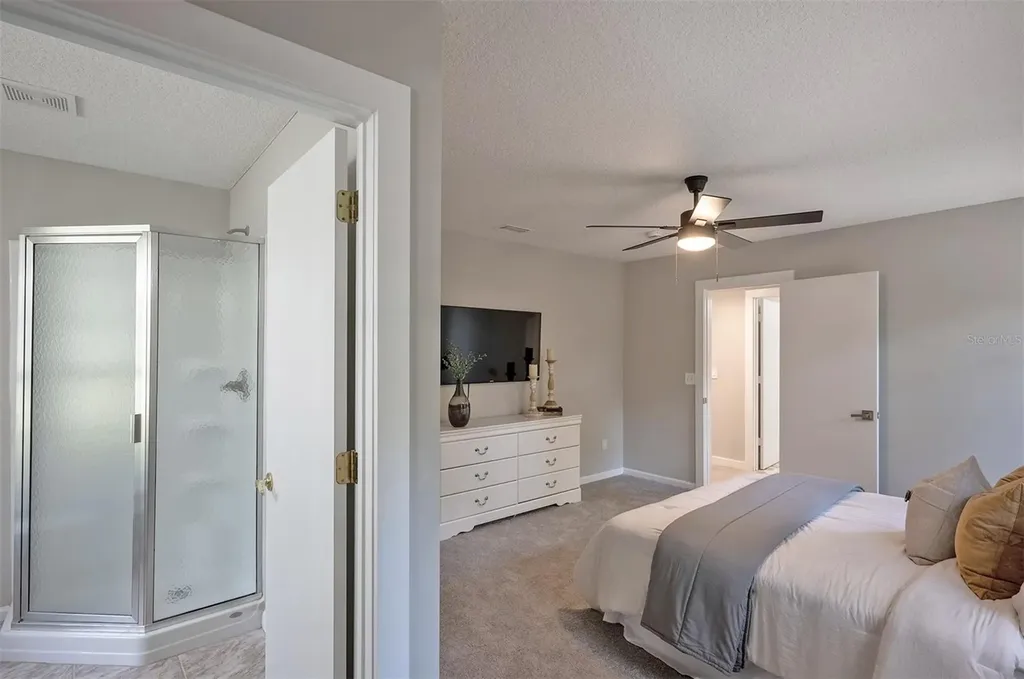 4122 Water Oak Lane Jacksonville FL 32210