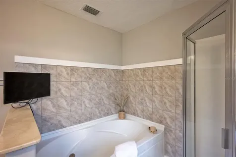 4122 Water Oak Lane Jacksonville FL 32210