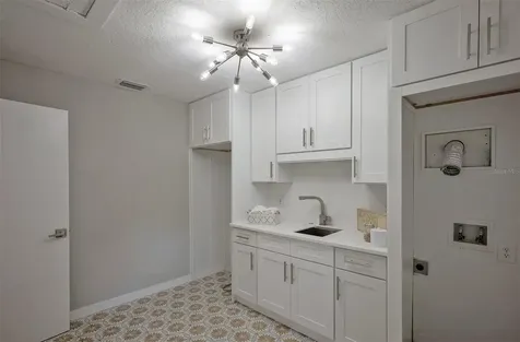 4122 Water Oak Lane Jacksonville FL 32210