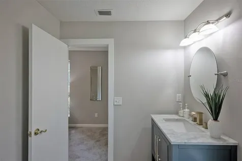 4122 Water Oak Lane Jacksonville FL 32210
