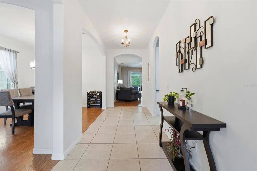 835 Cedarcrest Court Sarasota FL 34232