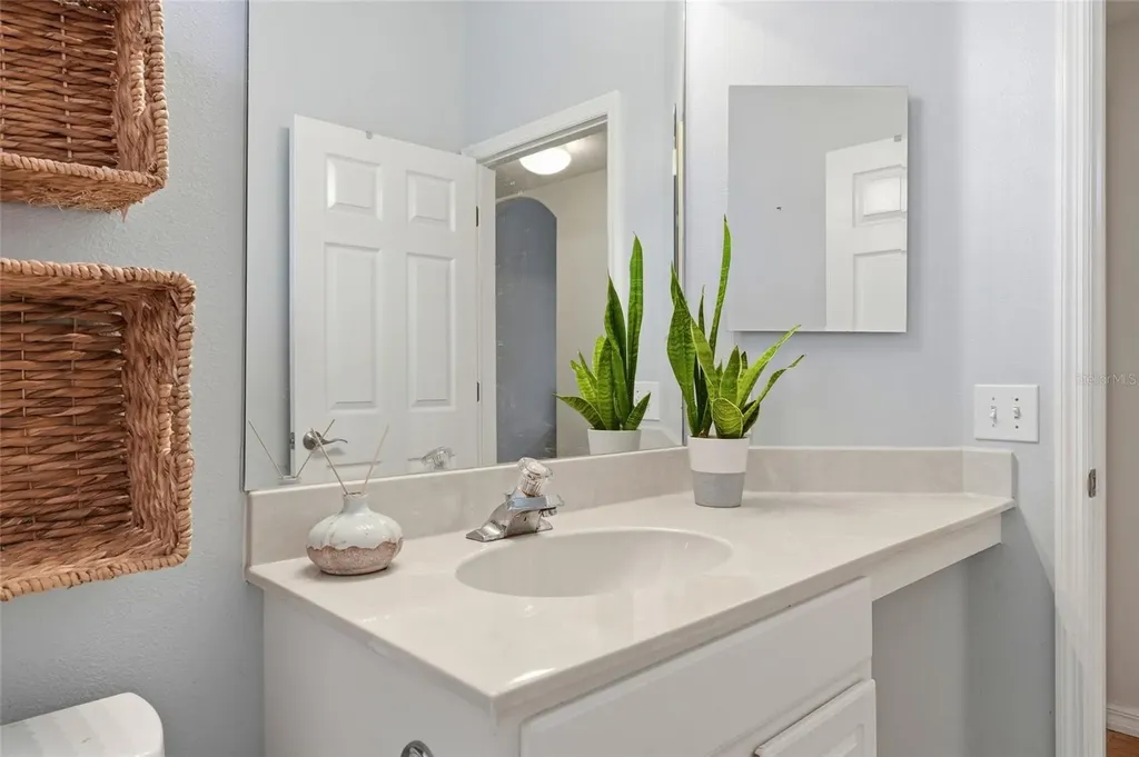 835 Cedarcrest Court Sarasota FL 34232