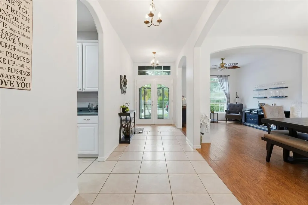 835 Cedarcrest Court Sarasota FL 34232