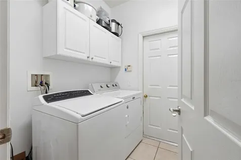 835 Cedarcrest Court Sarasota FL 34232