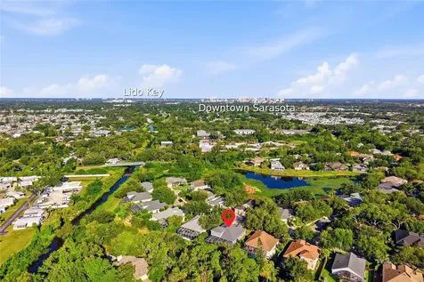 835 Cedarcrest Court Sarasota FL 34232