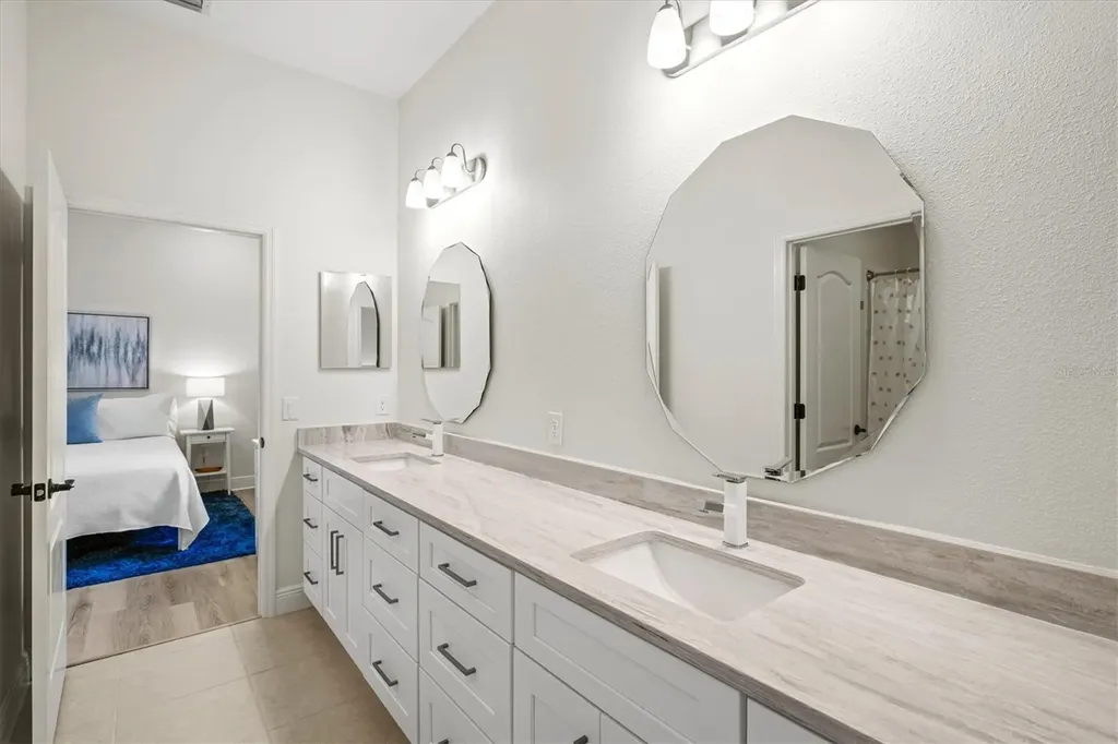 11909 Hunters Creek Road Venice FL 34293