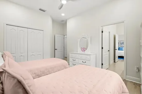 11909 Hunters Creek Road Venice FL 34293