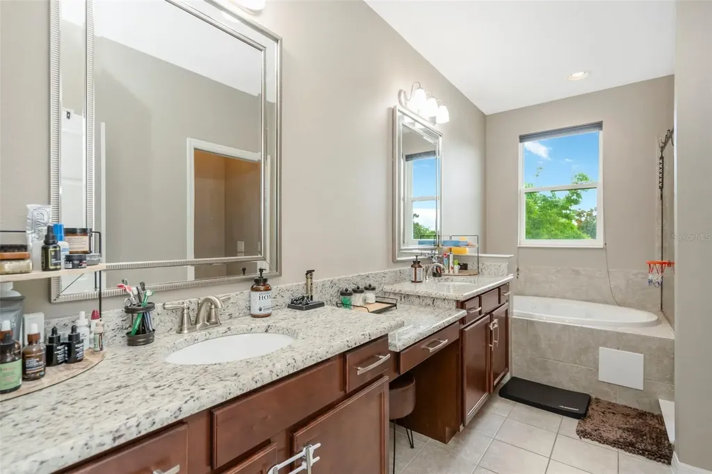 32630 Coldwater Creek Loop Wesley Chapel FL 33545