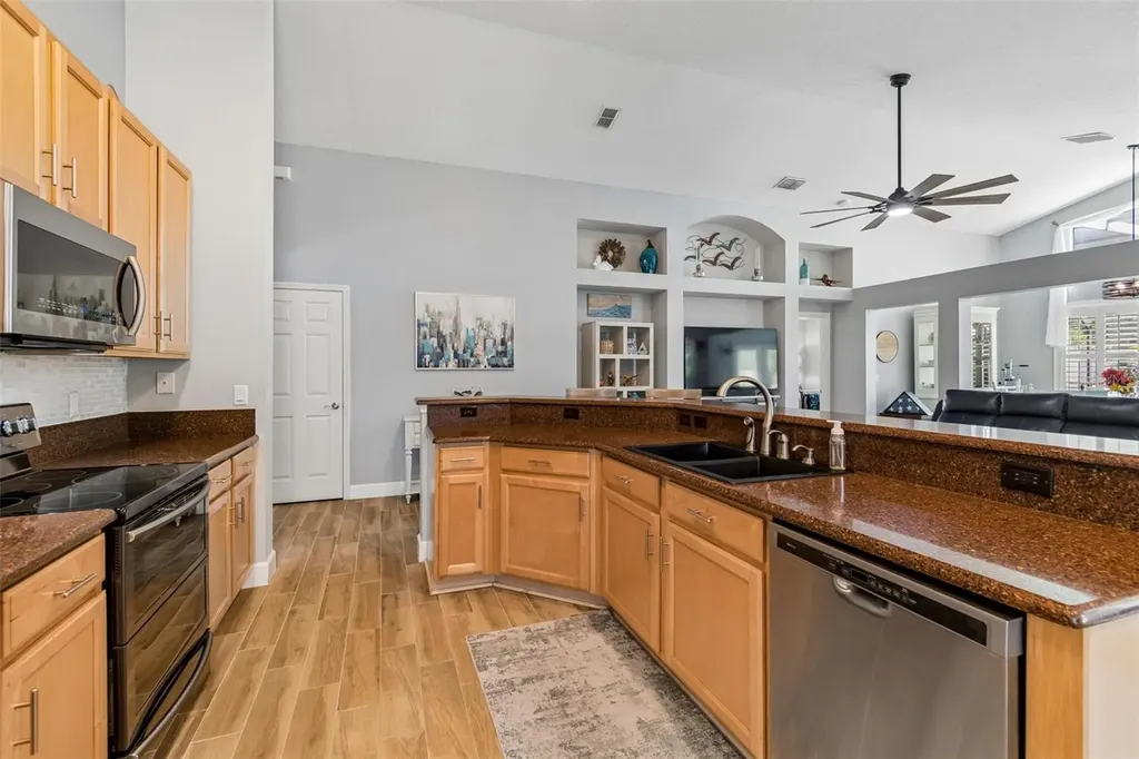 11129 Bridgecreek Drive Riverview FL 33569