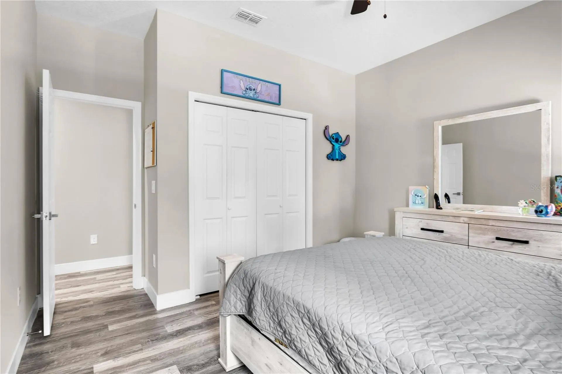 2404 Cassell Tampa FL 33605